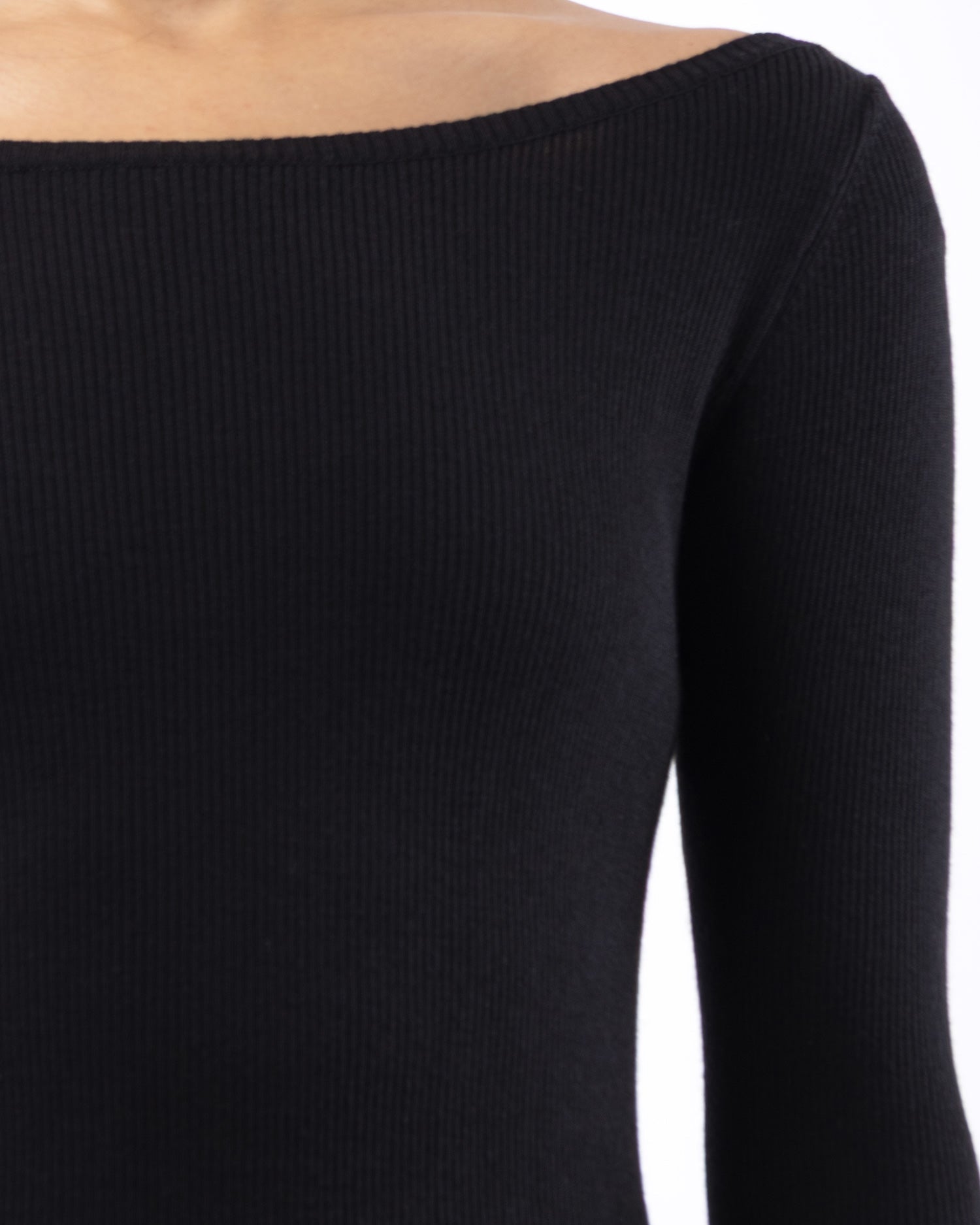 #1001 Long Sleeve Bateau Top Black 120's Superfine Merino — Lars Andersson, view 4