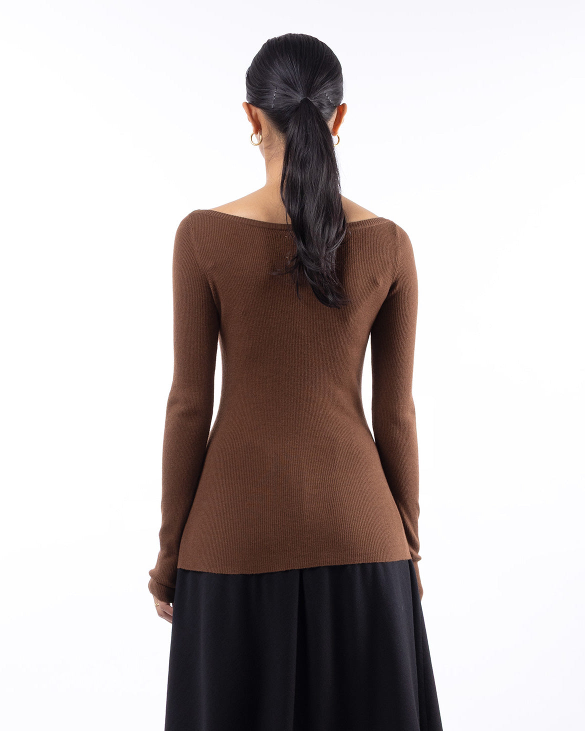 #1001 Long sleeve bateau top cognac 120's superfine merino