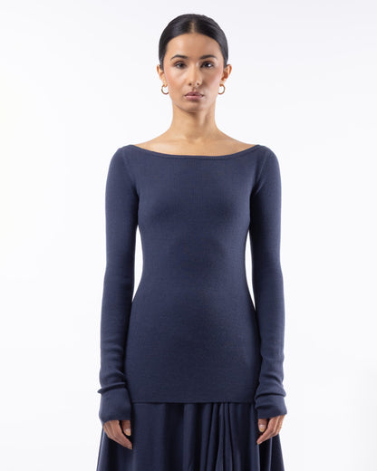 #1001 Long sleeve bateau top space 120's superfine merino