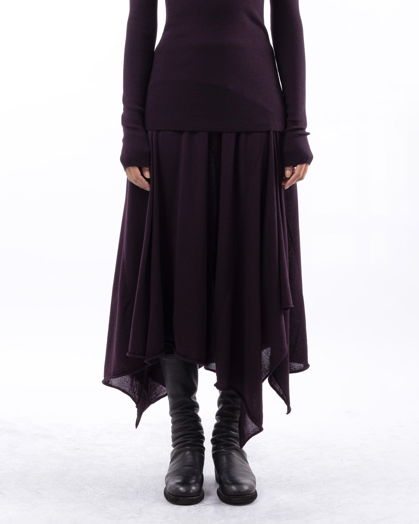#1025 Handkerchief skirt dark burgundy 120's superfine merino