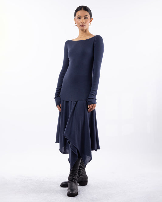 #1025 Handkerchief skirt space 120's superfine merino