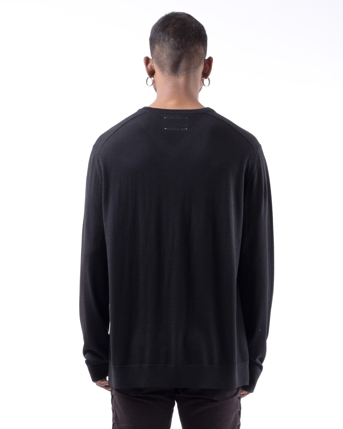 #1086 Oversized V-neck 120's Superfine Merino — Lars Andersson, view 3