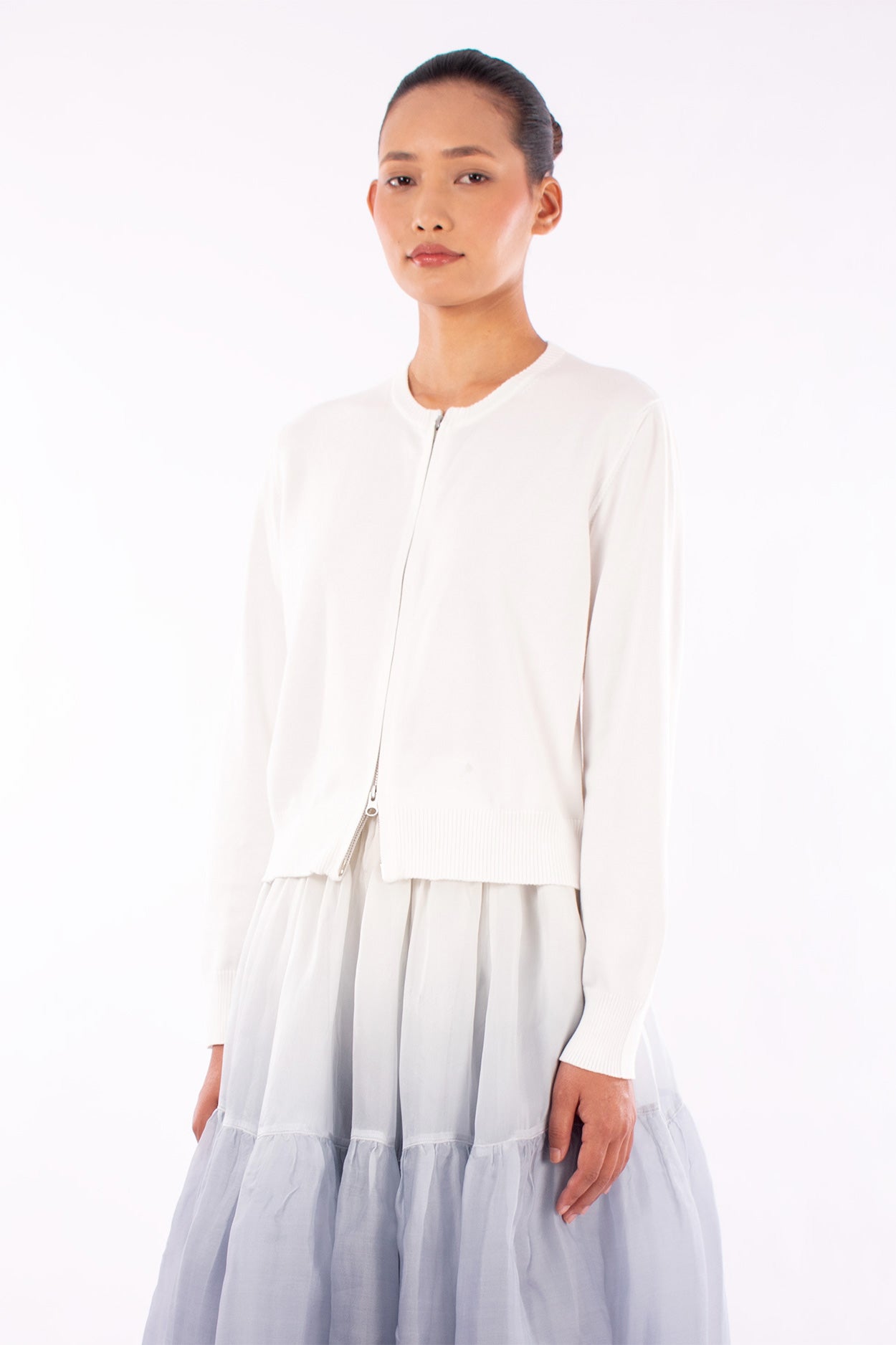 #1123 Cropped Zip Cardigan In Organic Cotton- White — Lars Andersson, view 2