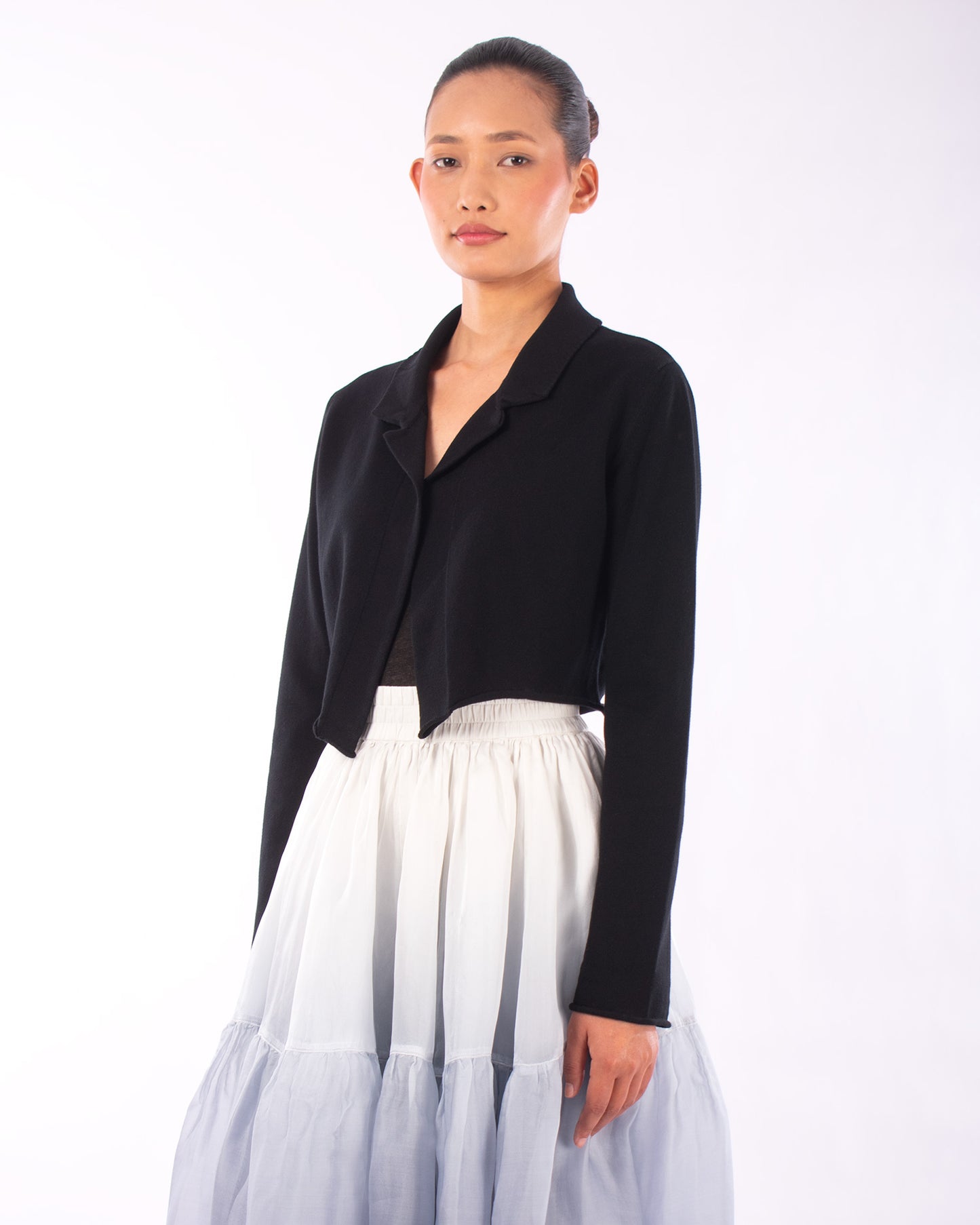 #1129 Cropped notch collar jacket in organic cotton