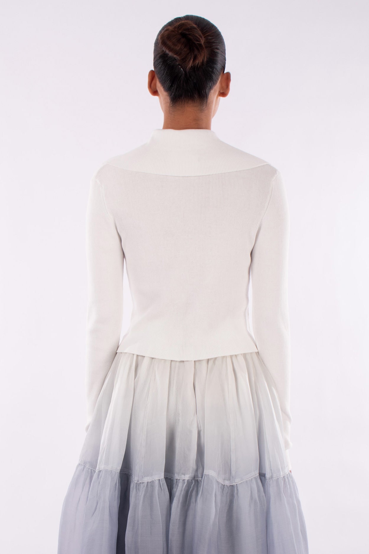 #1147 Fitted Cropped Cardigan 2x1 Rib In Organic Cotton-White — Lars Andersson, view 3