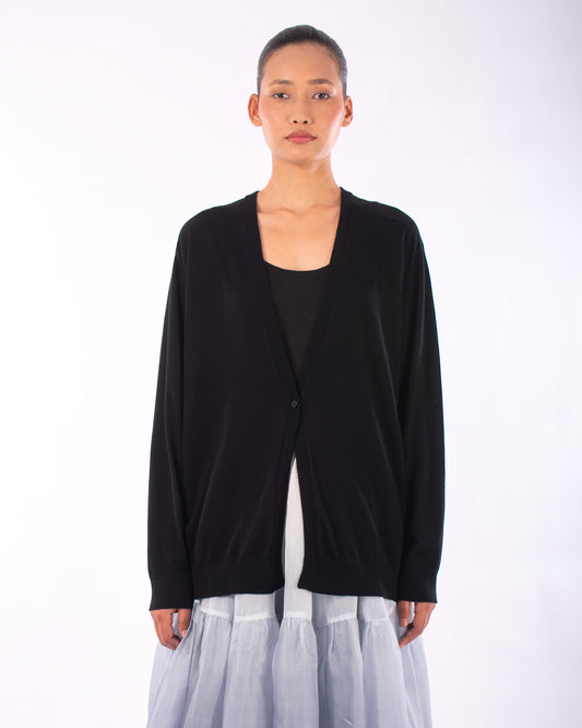 #1205 Oversized v-neck cardigan in organic cotton