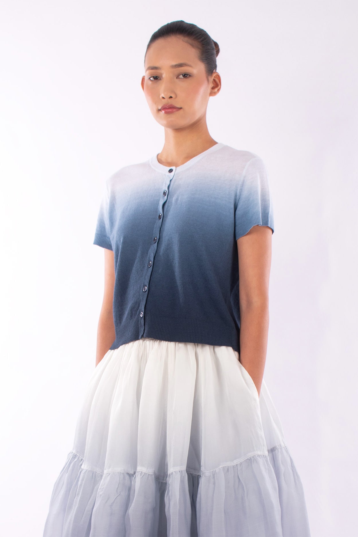 #1208 Cropped Short Sleeve Cardigan In Linen And Organic Cotton- Marritimo Ombre — Lars Andersson, view 2