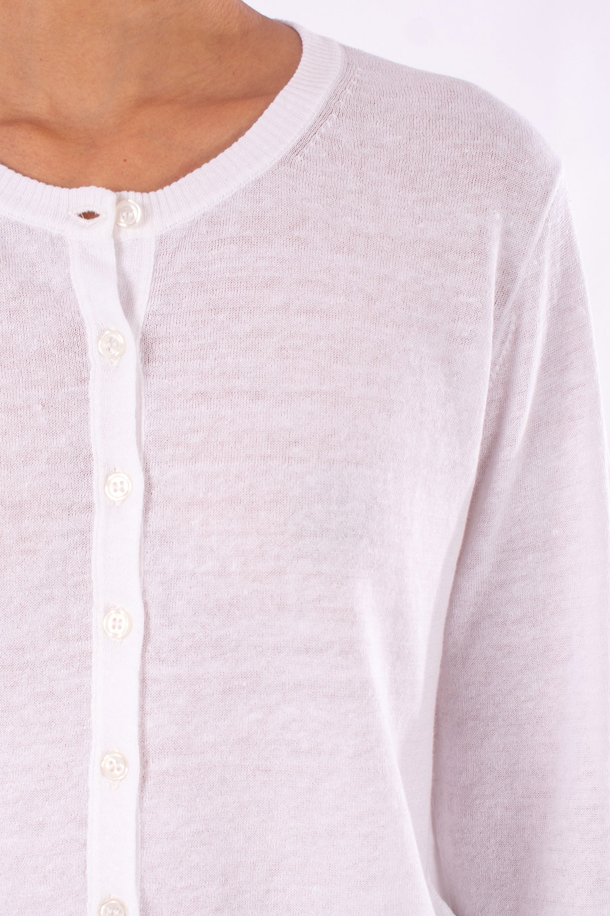 #1218 Cropped Long Sleeve Cardigan In Linen And Organic Cotton-White — Lars Andersson, view 4