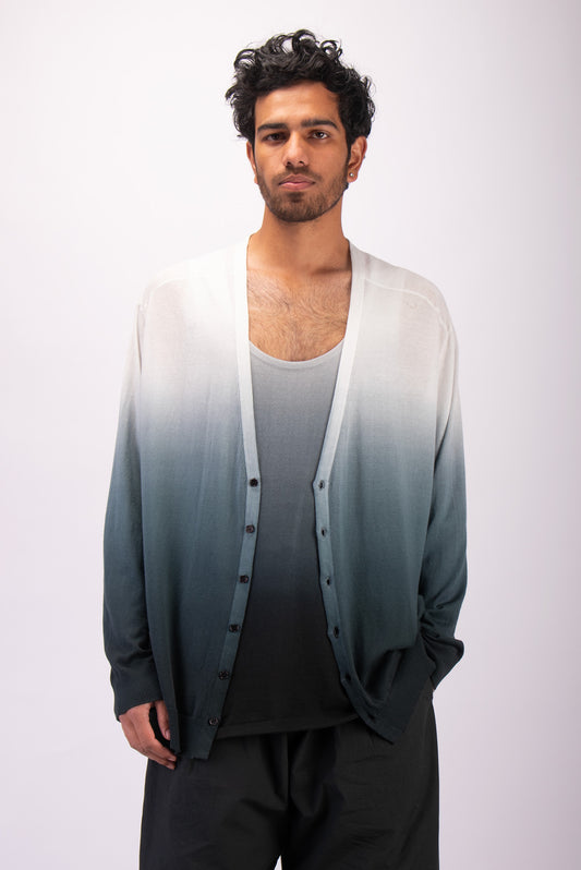#1301 Oversized v-neck cardigan in organic cotton