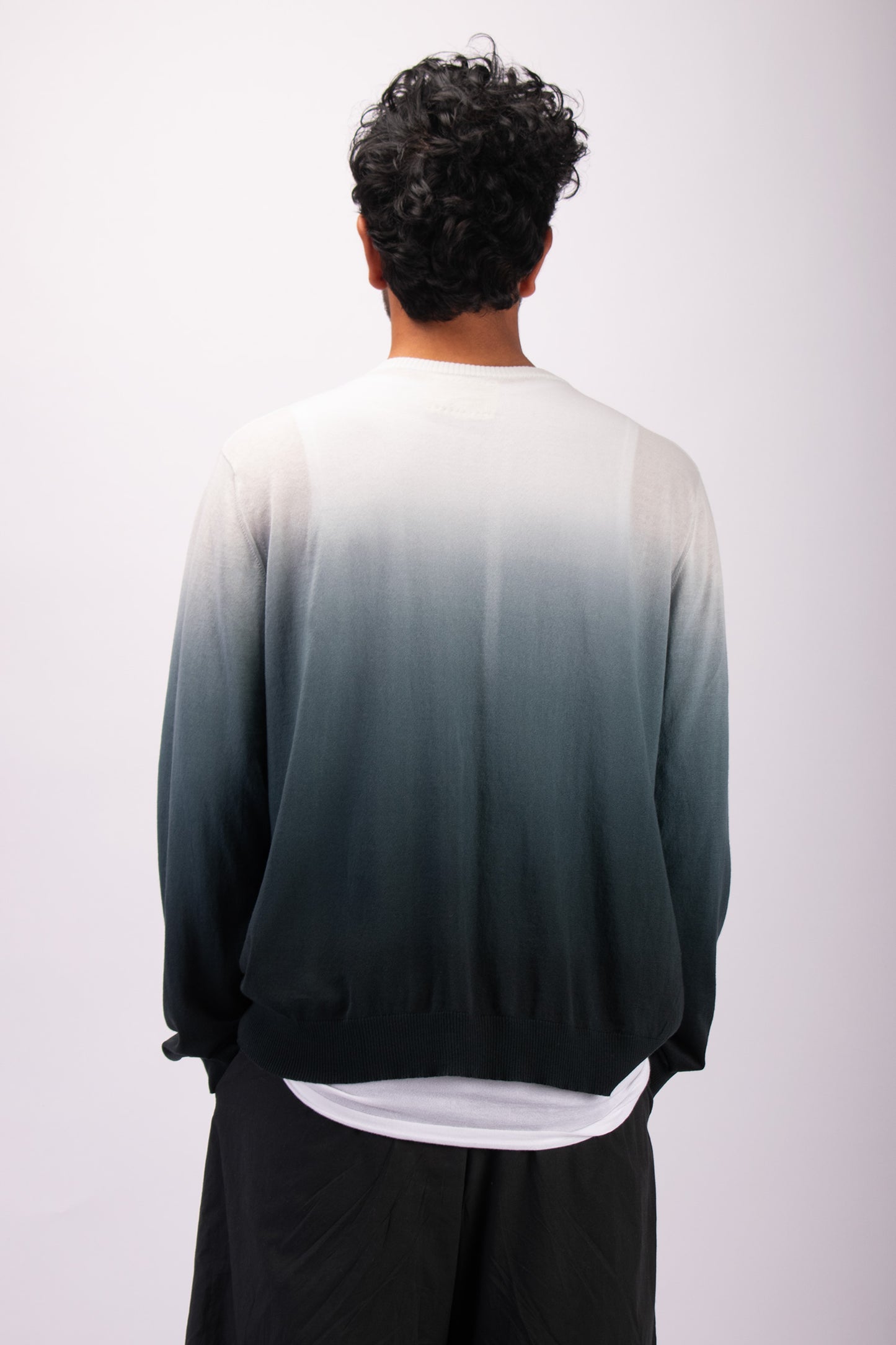 #1323 crewneck cardigan in organic cotton
