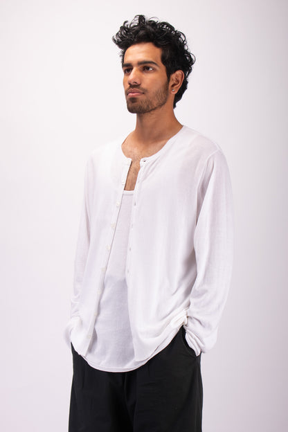 #1323 Crewneck cardigan in organic cotton