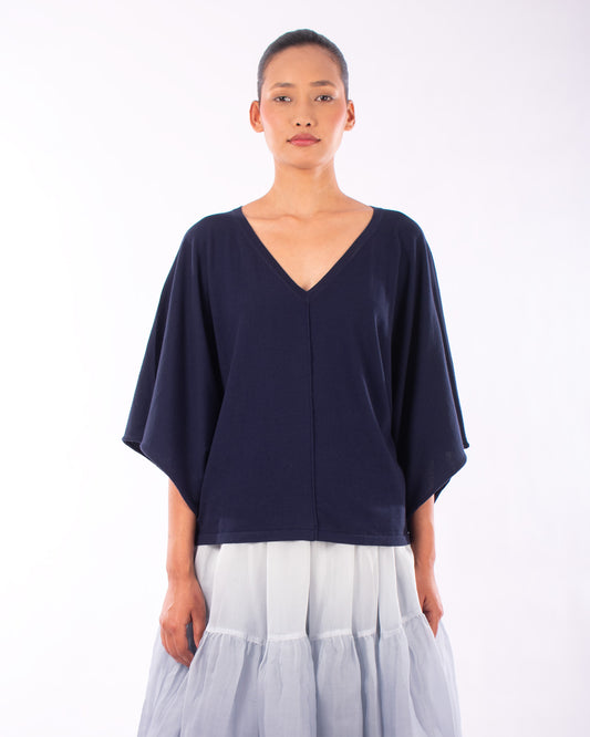 #903 V-neck wing sleeve top in organic cotton