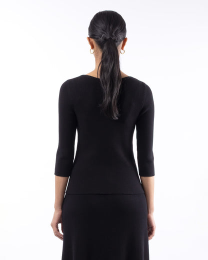 #905 Scoopneck 3/4 sleeve top black organic cotton