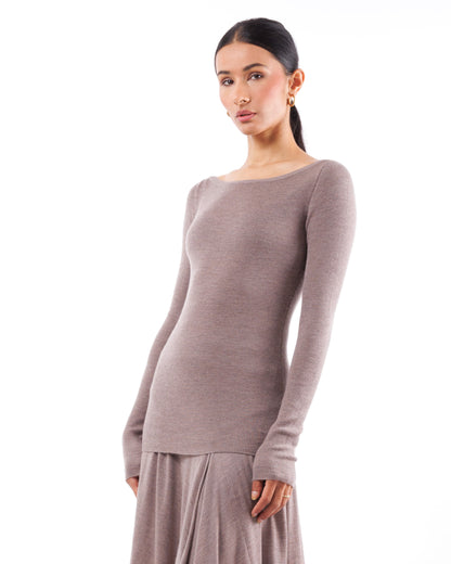 #1001 Long sleeve bateau neck top walnut 120's superfine merino