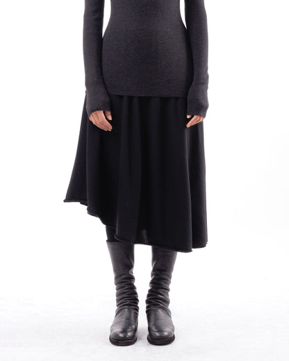 #1010 Bias knit skirt 120's superfine merino