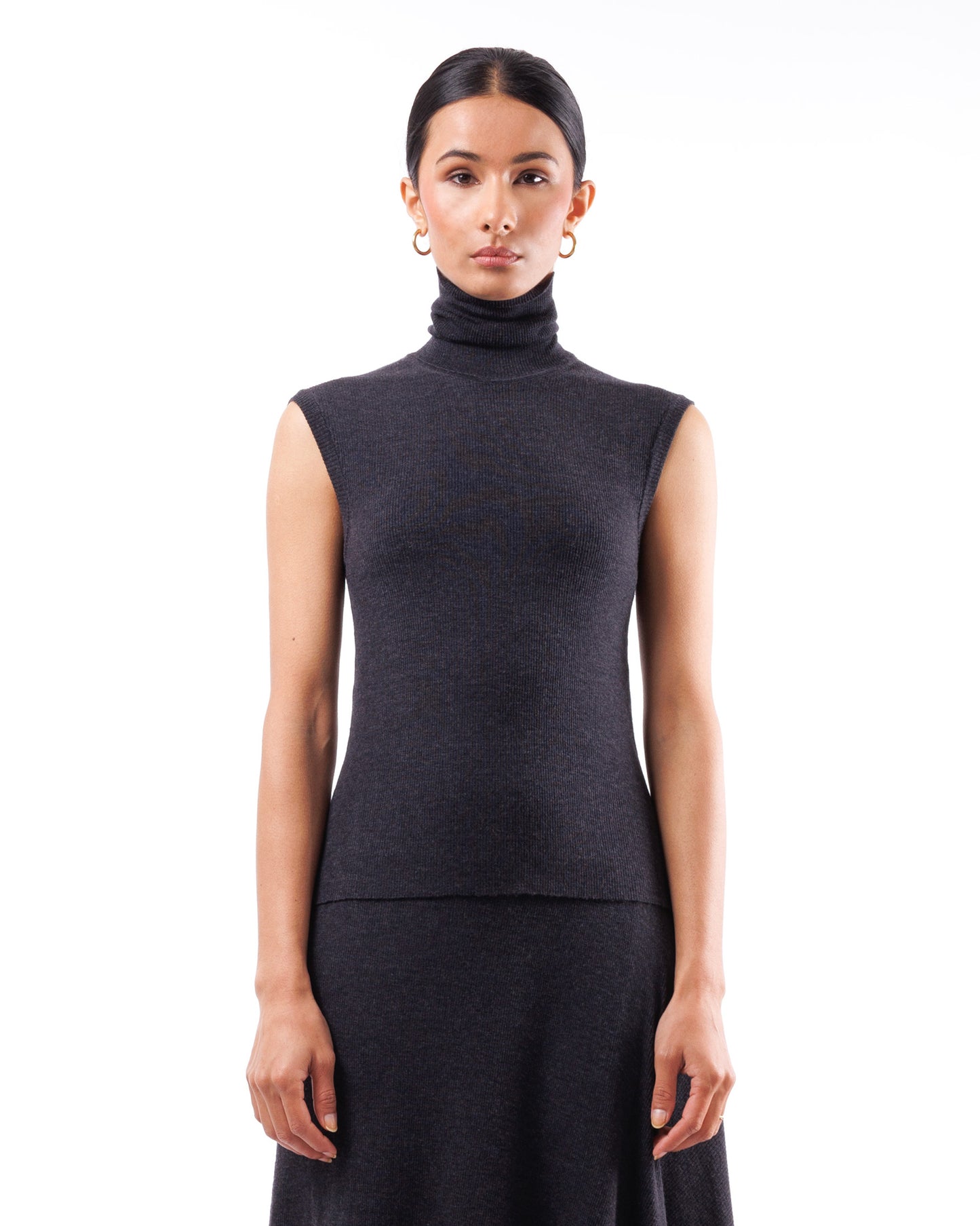 #1044 Sleeveless turtleneck 120's superfine merino
