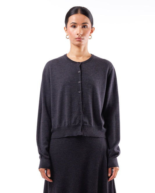#1053 Cropped cardigan 120's superfine merino