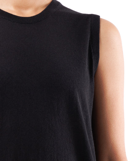 #1056 Sleeveless crewneck top 120's superfine merino
