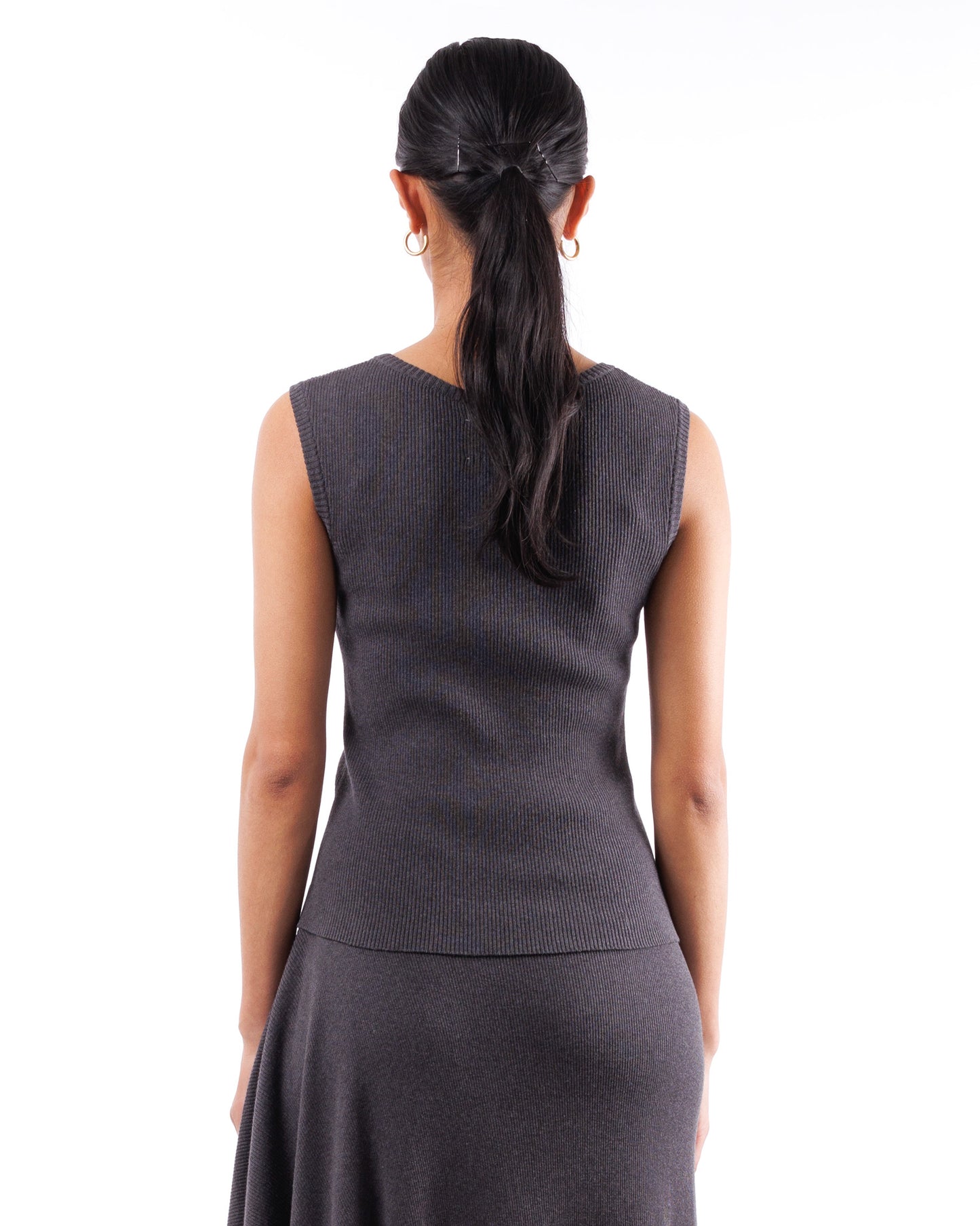 #900 Scoop neck sleeveless top organic cotton