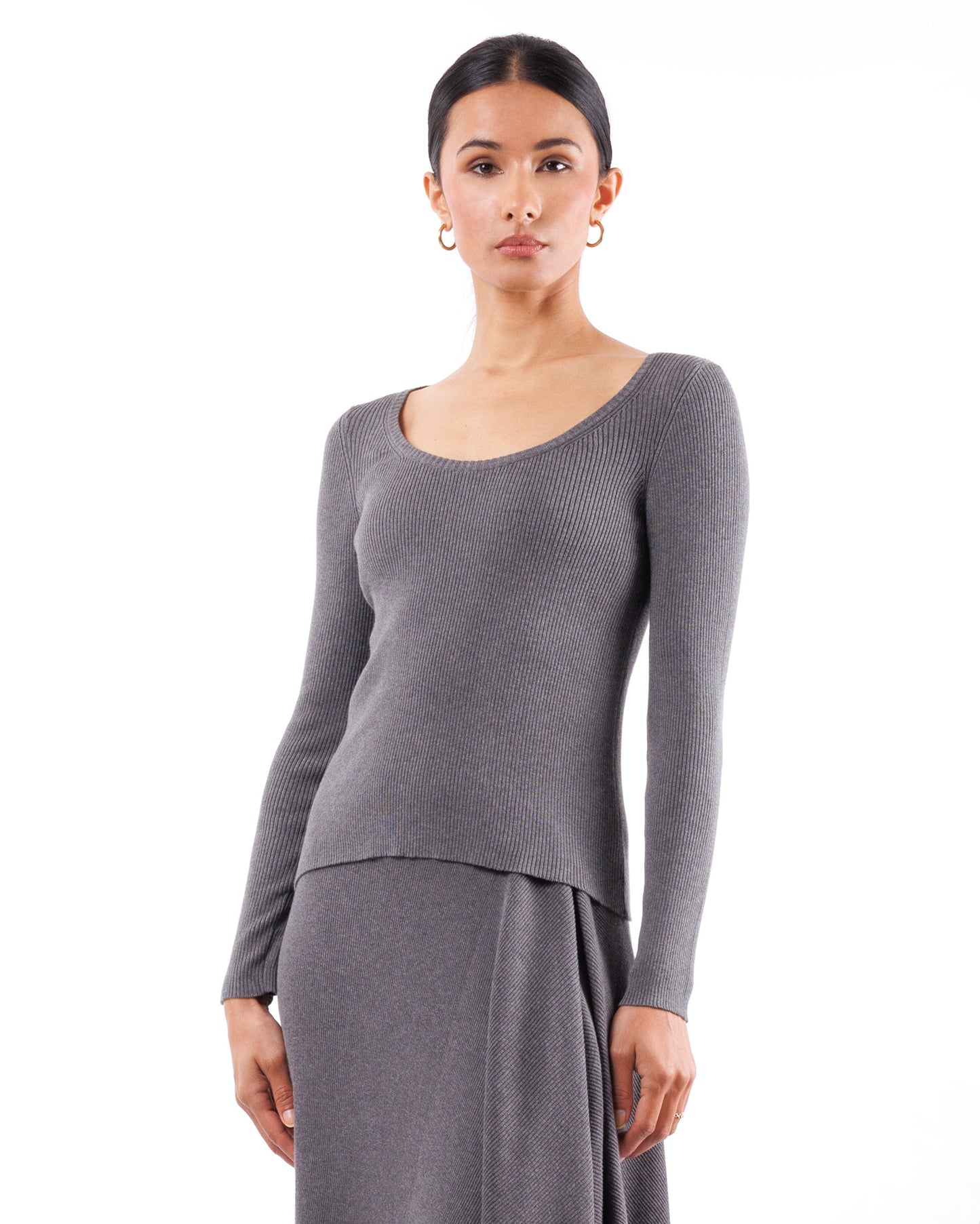 #906 Long sleeve scoop-neck top organic cotton