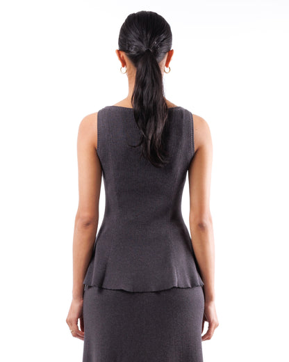 #909 Sleeveless Peplum Boatneck Top Organic Cotton — Lars Andersson, view 3