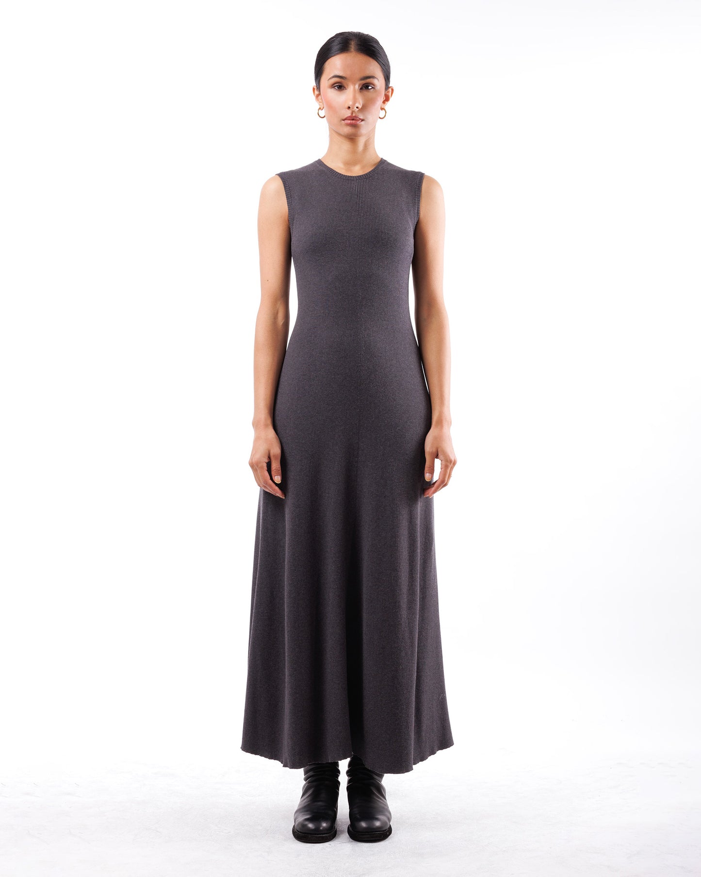 #919 Flared long crewneck dress organic cotton