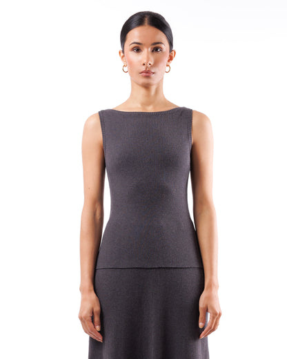 #941 Sleeveless boatneck top organic cotton