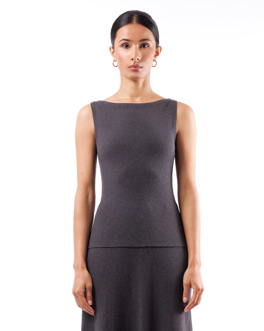 #941 Sleeveless boatneck top organic cotton
