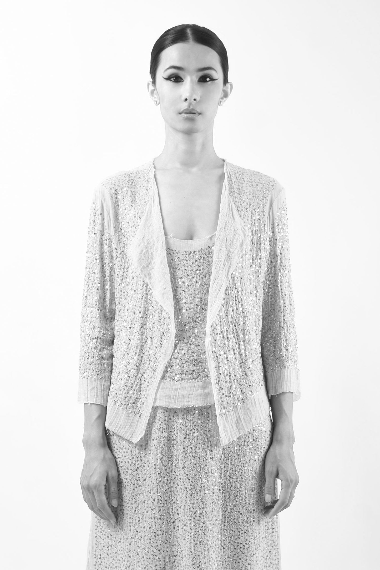 #977 Metal sequin cropped cardigan black/black