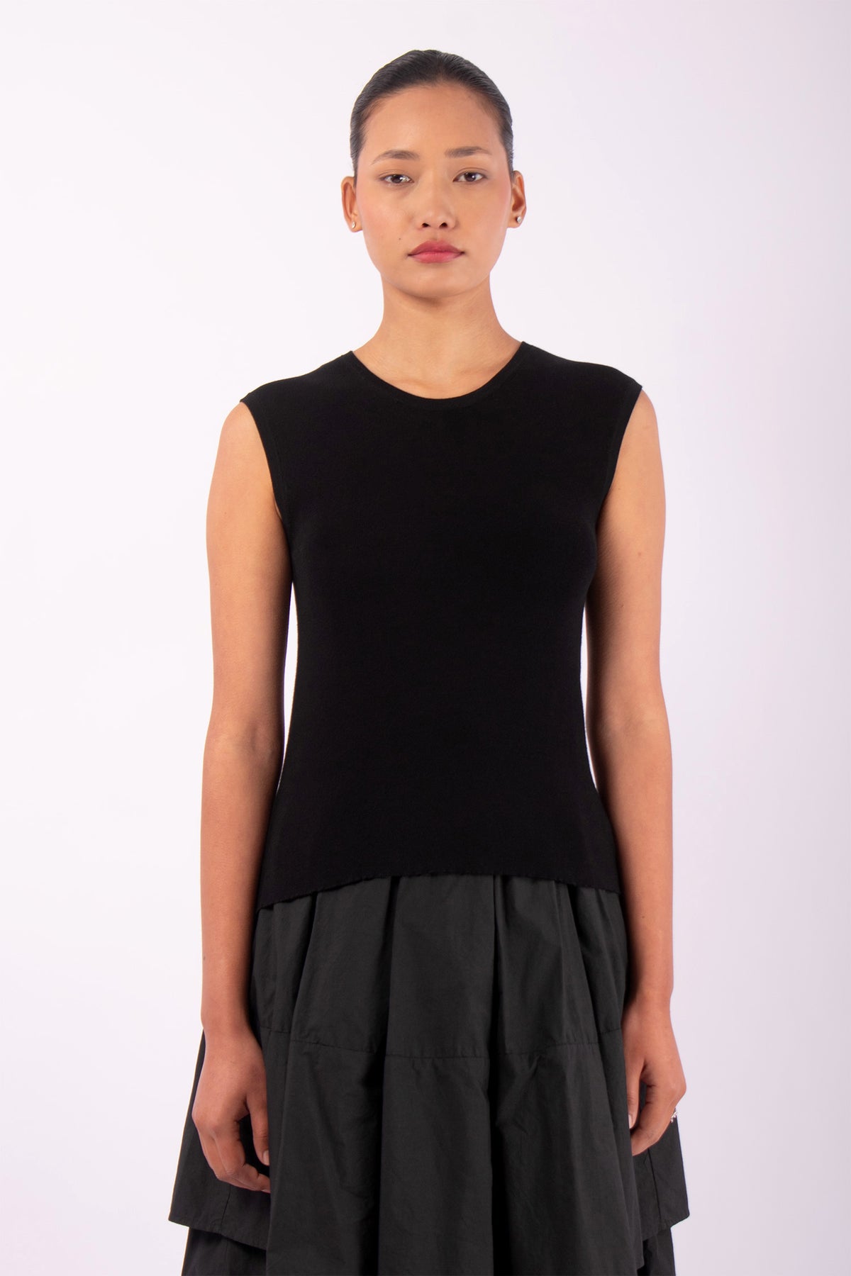 #1005 Muscle Tank in Organic Cotton- Black — Lars Andersson hand-loomed knitwear