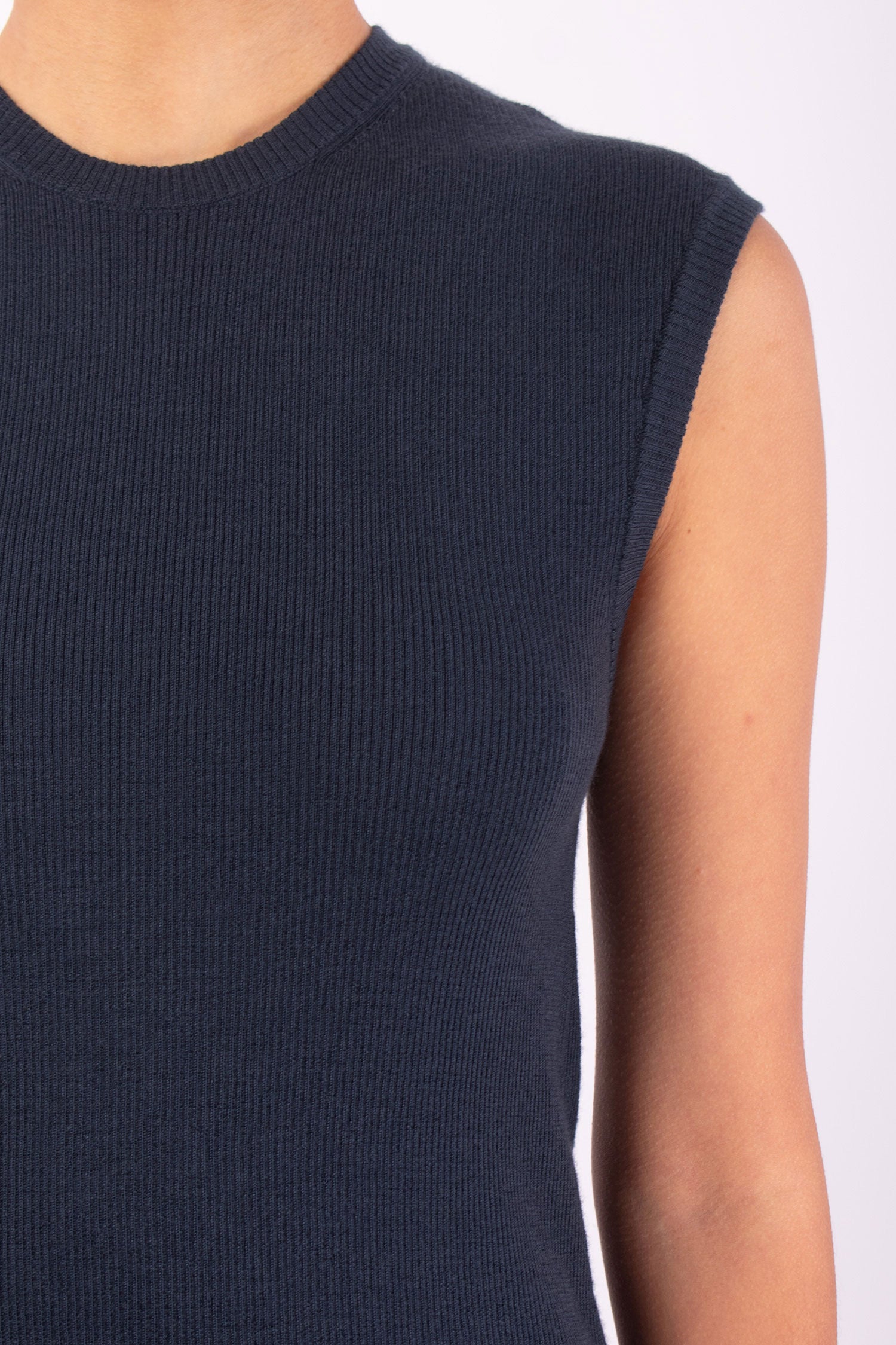 #1043 Cropped Muscle Tank in Superfine Merino- Dark Space — Lars Andersson, view 4
