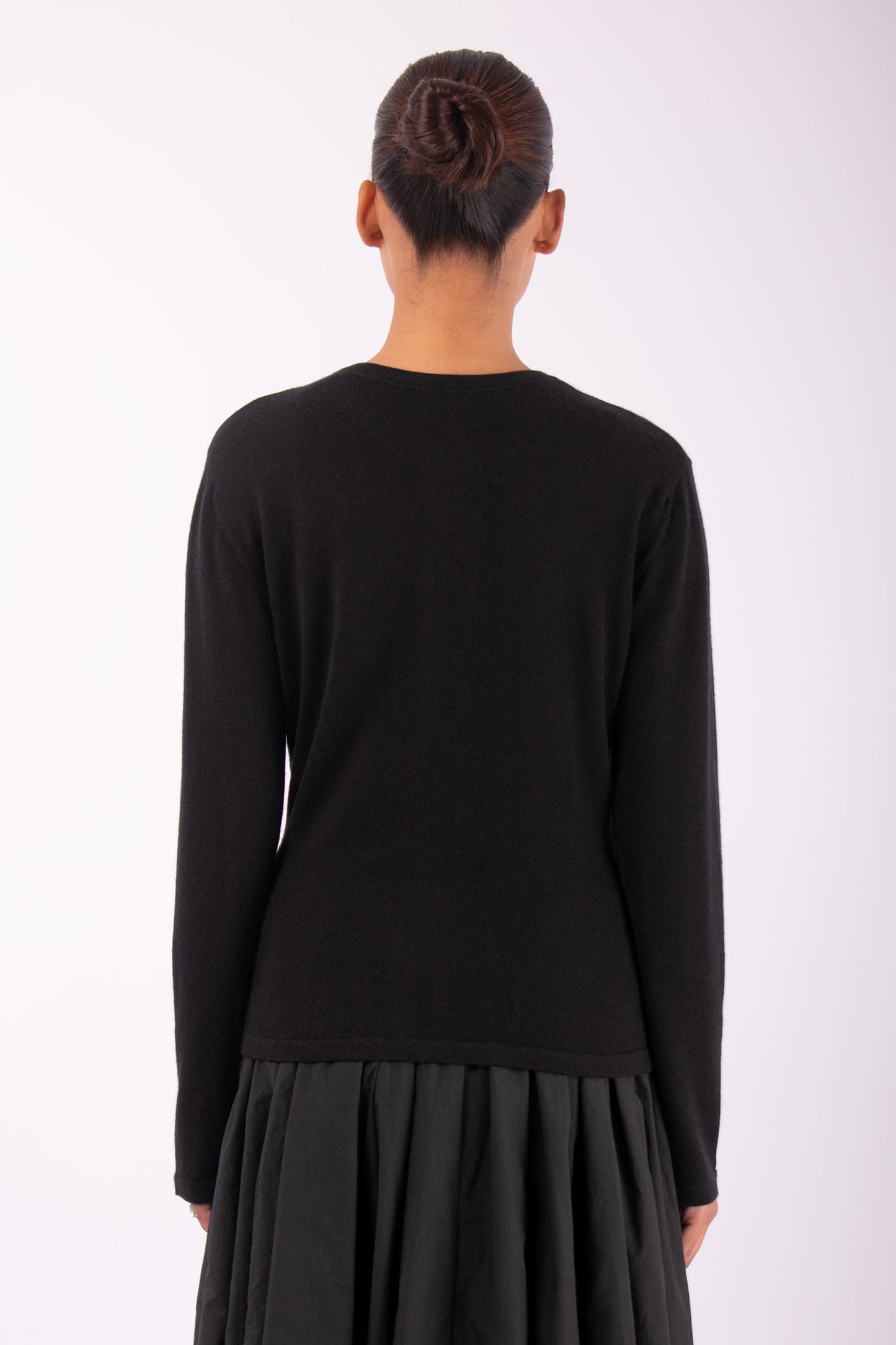 #1401 Fitted Cardigan in Superfine Merino and Cashmere- Black — Lars Andersson, view 3