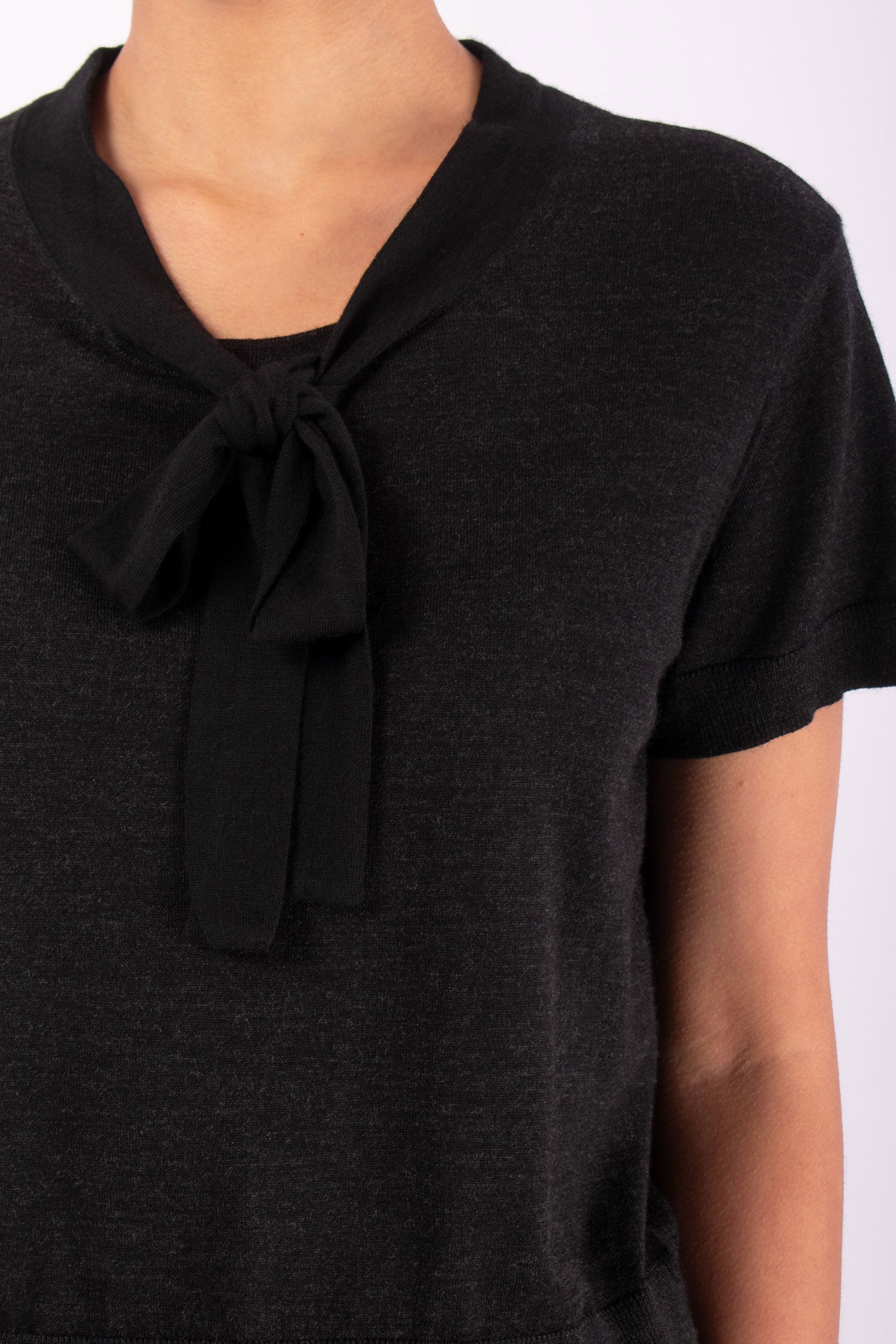 #1406 Short Sleeve Top With Neck Tie in Superfine Merino- Charcoal — Lars Andersson, view 4