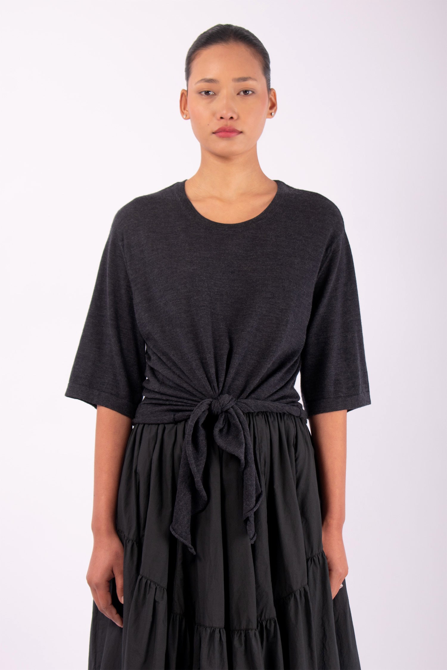#1410 Oversize Short Sleeve Top With Tie Front in Superfine Merino- Graphite — Lars Andersson hand-loomed knitwear