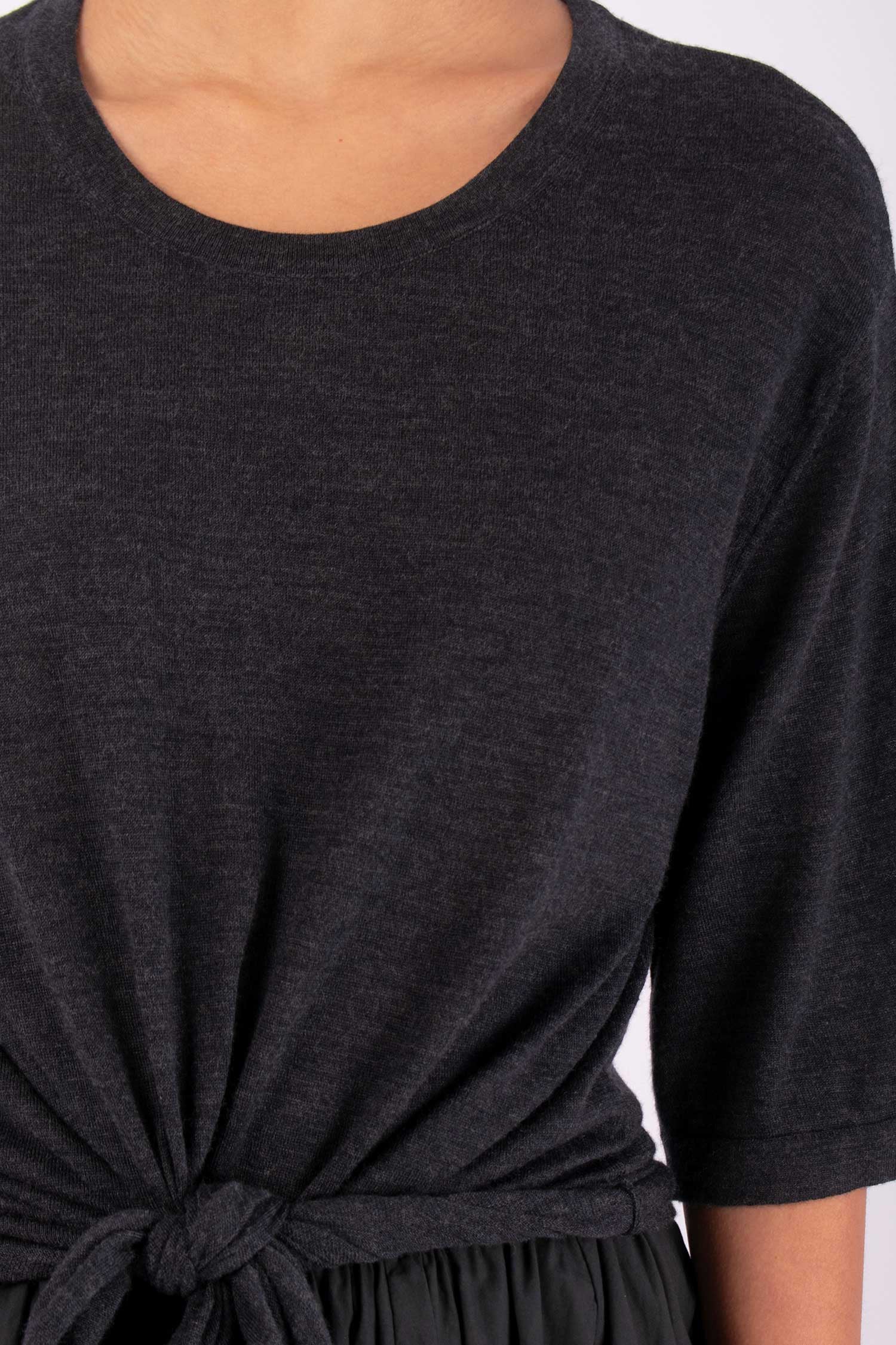 #1410 Oversize Short Sleeve Top With Tie Front in Superfine Merino- Graphite — Lars Andersson, view 4