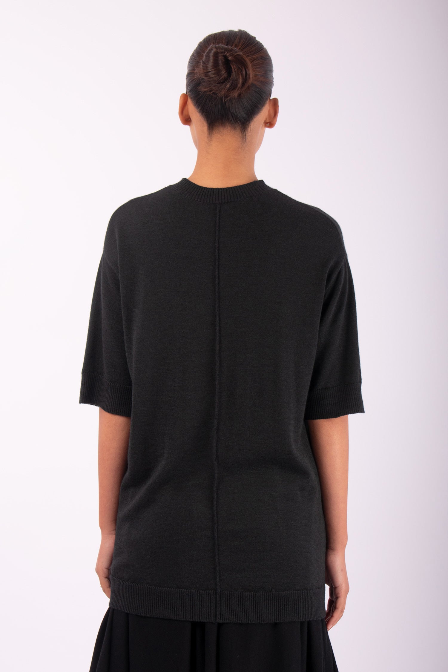 #1417 V-Neck Tunic in Superfine Merino and Cashmere- Black Forest — Lars Andersson, view 3
