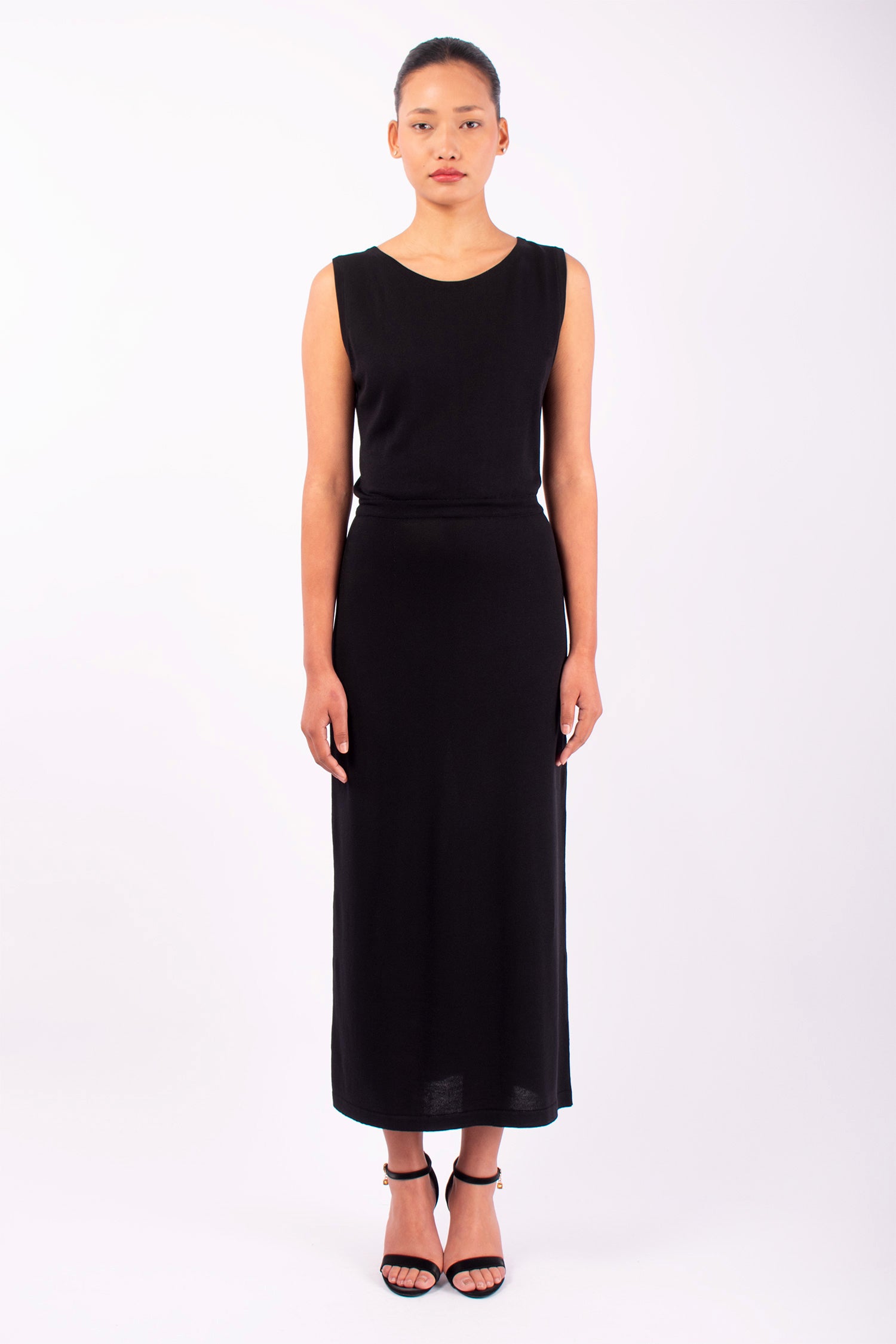 #1421 Sleeveless Boatneck Dress in Silk and Organic Cotton- Black — Lars Andersson hand-loomed knitwear
