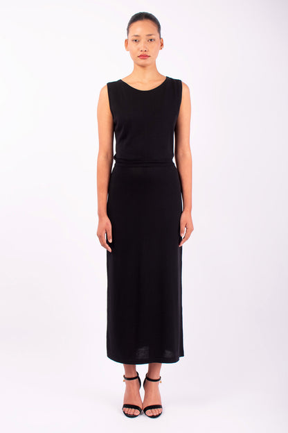 #1421 Sleeveless Boatneck Dress in Silk and Organic Cotton- Black — Lars Andersson hand-loomed knitwear