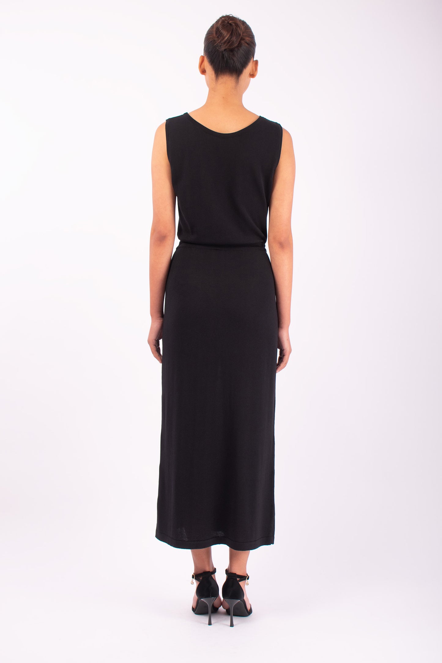 #1421 Sleeveless Boatneck Dress in Silk and Organic Cotton- Black — Lars Andersson, view 3