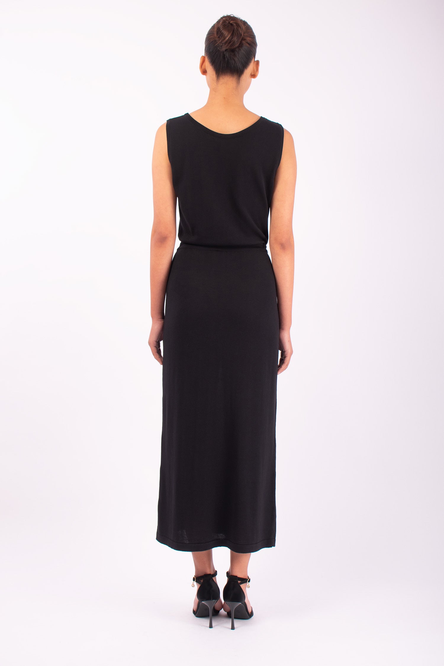 #1421 Sleeveless Boatneck Dress in Silk and Organic Cotton- Black — Lars Andersson, view 3