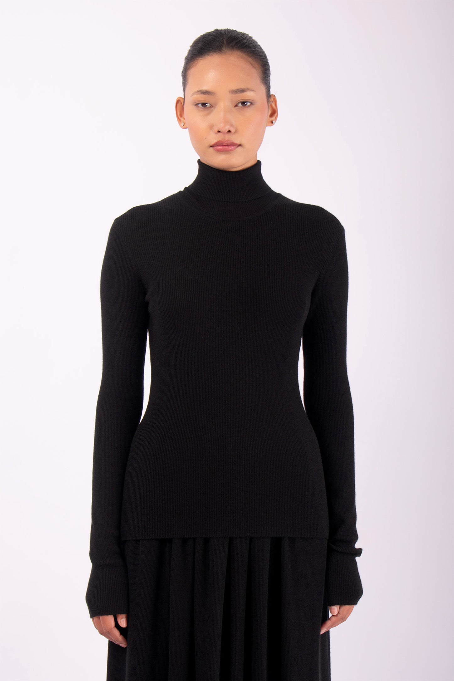 #1451 Long Sleeve Turtleneck in Superfine Merino- Black — Lars Andersson hand-loomed knitwear