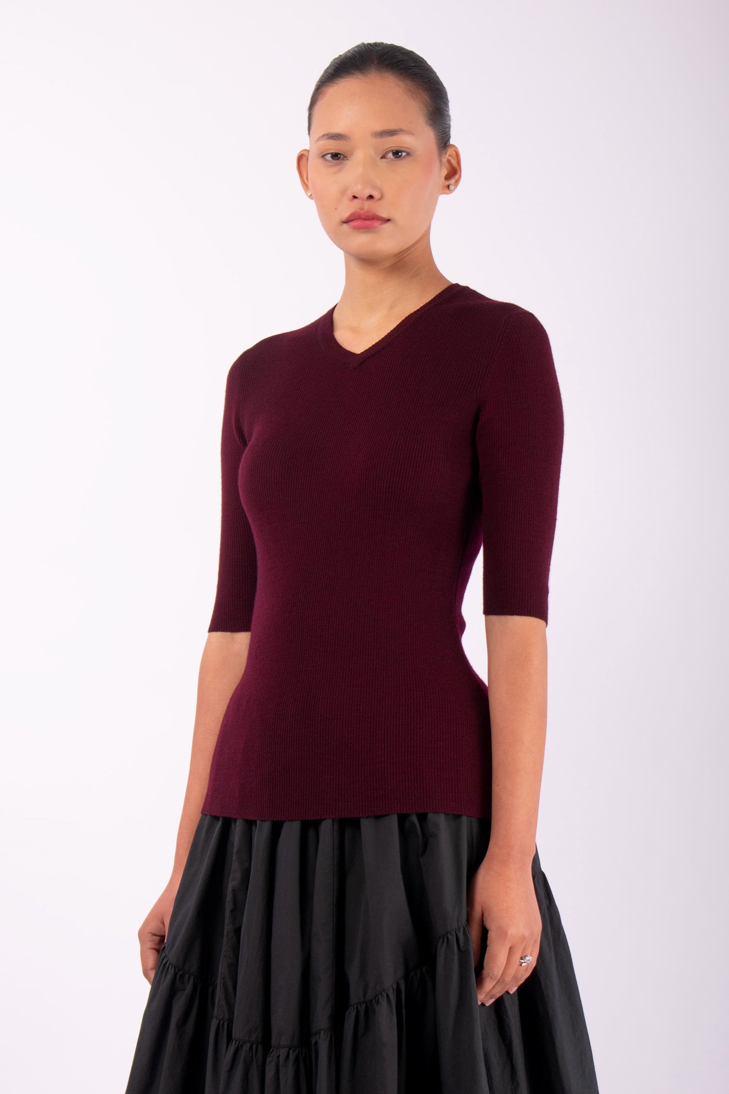 #1452 Short Sleeve High V-Neck in Superfine Merino- Burgundy — Lars Andersson, view 2