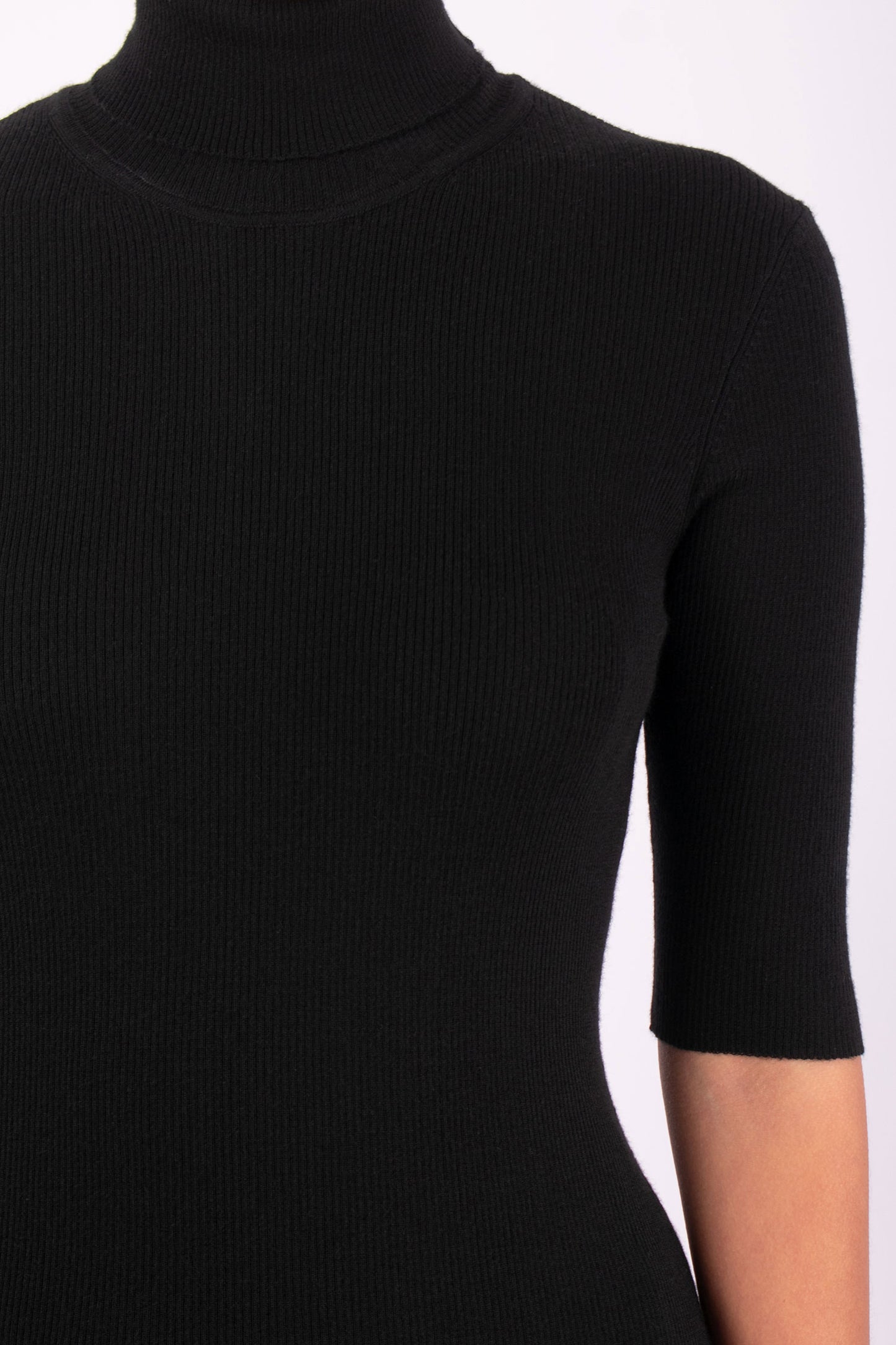 #1453 Short Sleeve Turtleneck in Superfine Merino- Black — Lars Andersson, view 4