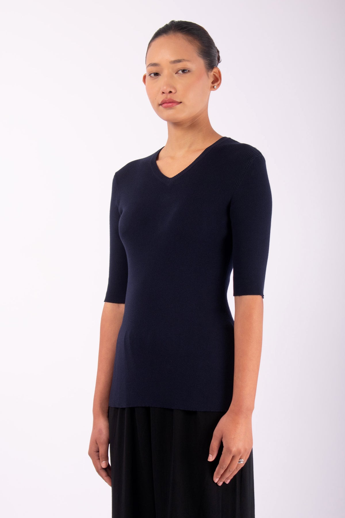 #1473 Short Sleeve High V-Neck in Organic Cotton- Blue Carlo — Lars Andersson, view 2