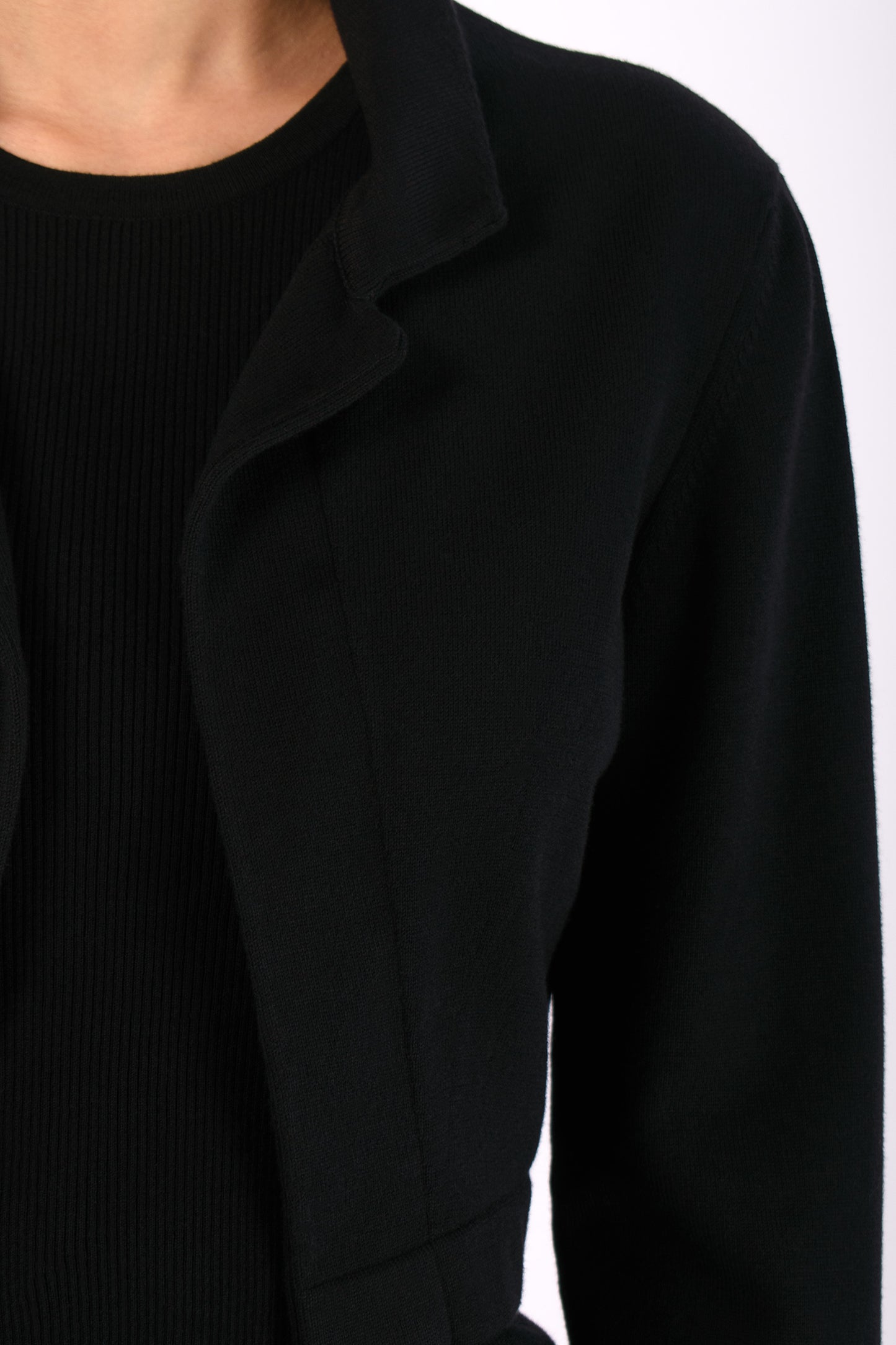 #1480 Cropped Jacket in Organic Cotton- Black — Lars Andersson, view 4