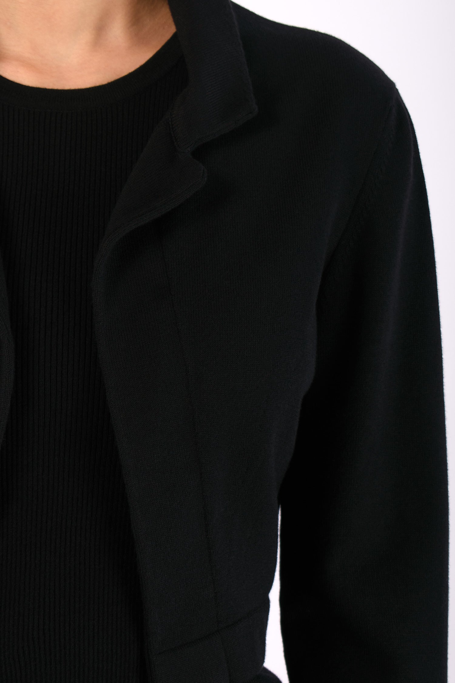 #1480 Cropped Jacket in Organic Cotton- Black — Lars Andersson, view 4