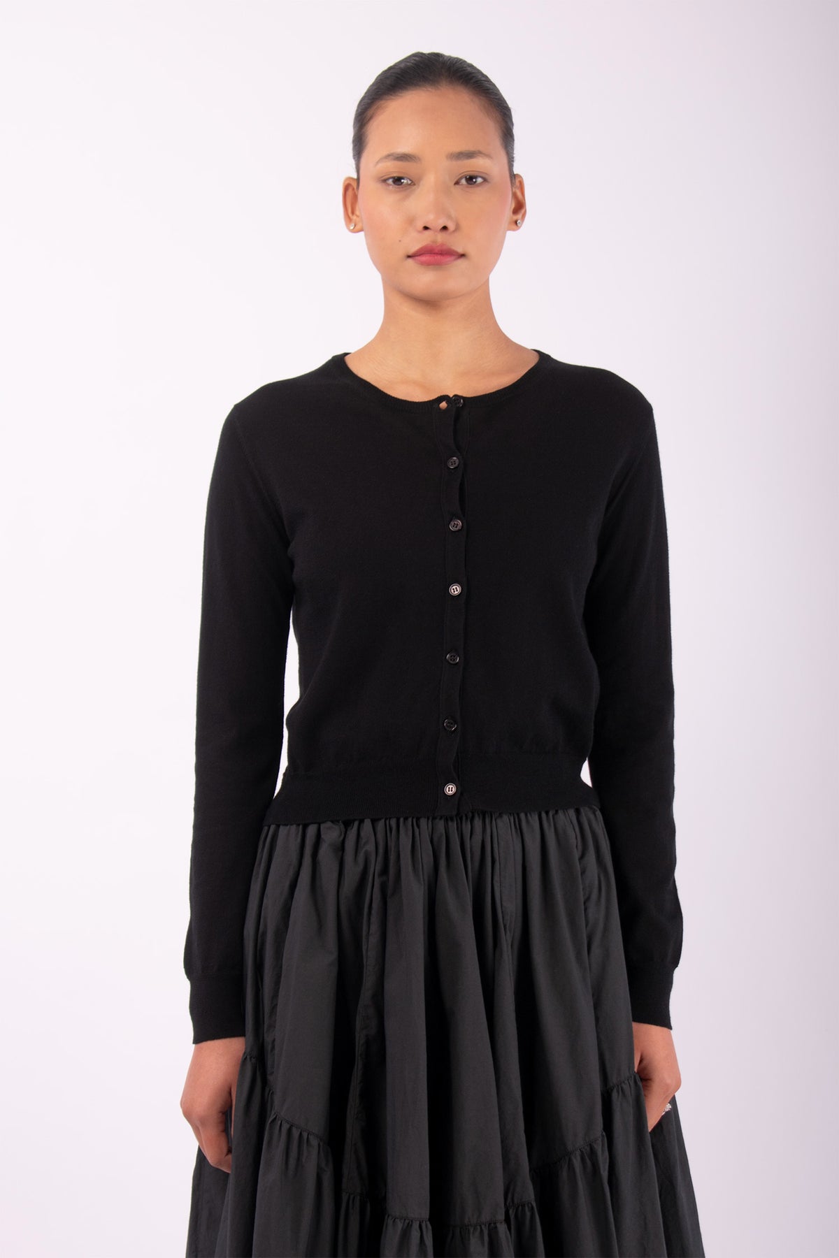 #592 Cropped Cardigan in Organic Cotton- Black — Lars Andersson hand-loomed knitwear