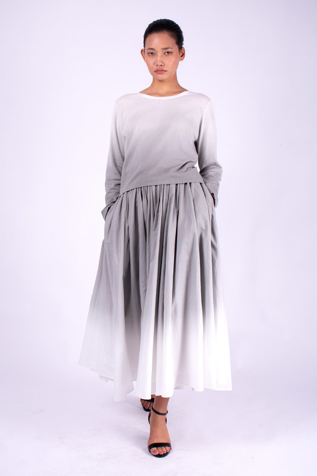 #1212 Cropped Long Sleeve Boatneck Top In Organic Cotton- Cement Ombre — Lars Andersson, view 5