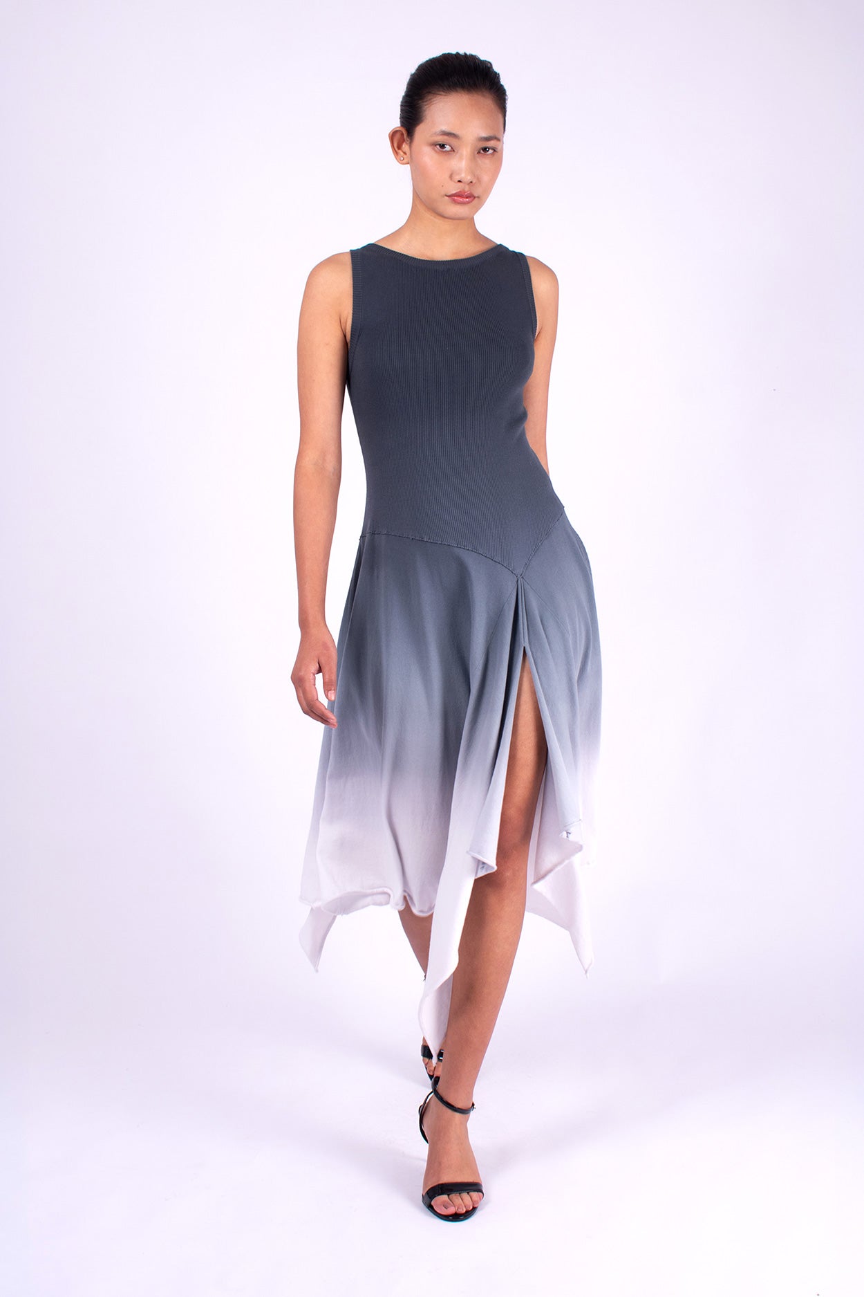 #1140 Sleeveless Handkerchief Dress In Organic Cotton- Charcoal Ombre — Lars Andersson, view 5