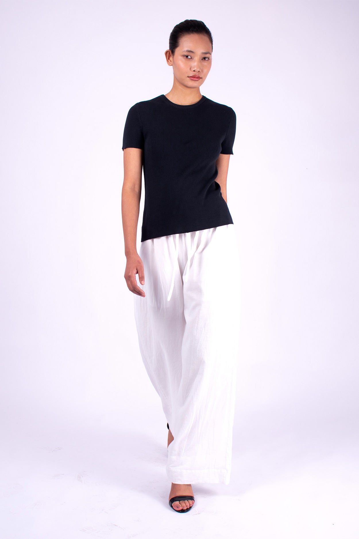 #927 Short Sleeve Crewneck Top 2x1 Rib In Organic Cotton- Charcoal — Lars Andersson, view 5